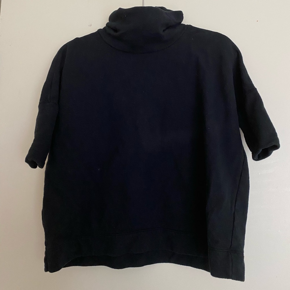 James perse short sleeve turtleneck sweatshirt